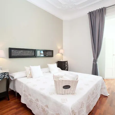 Modern Apart Saint-tropez 8+ * سان تروبيه